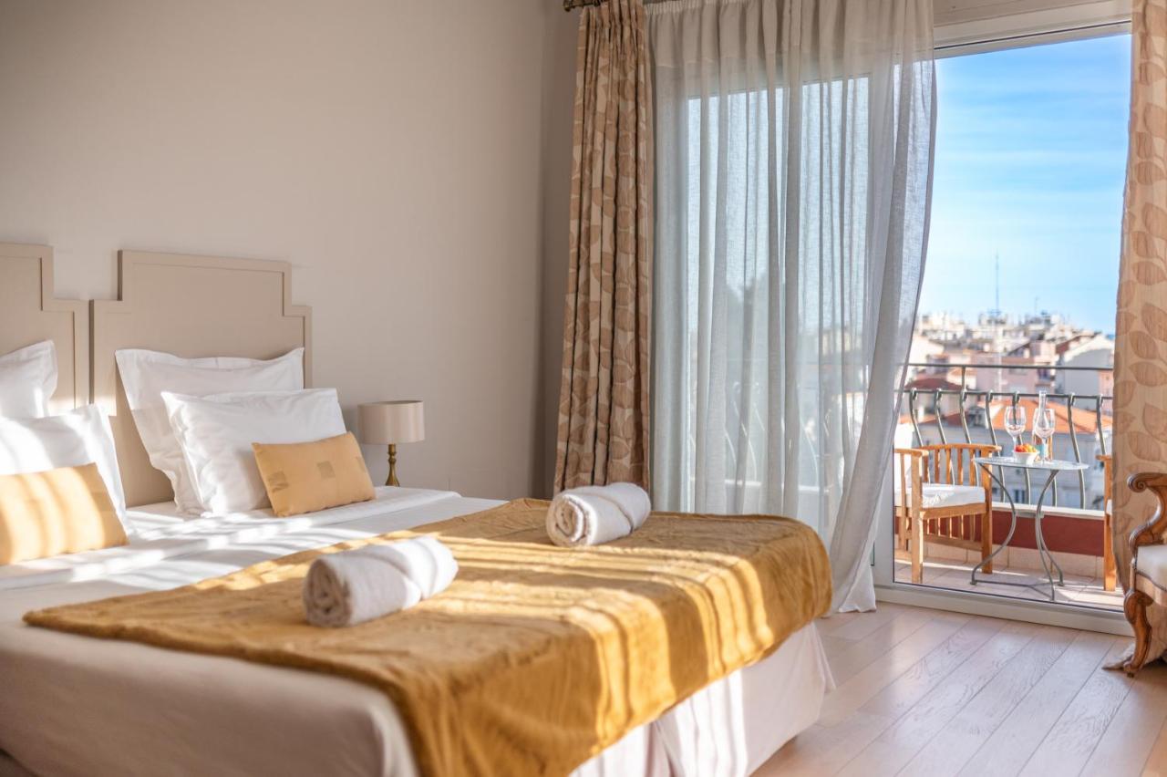 La Fabrique A Poupees - Chambres Et Appartements De Charme Au Coeur De Menton Eksteriør billede