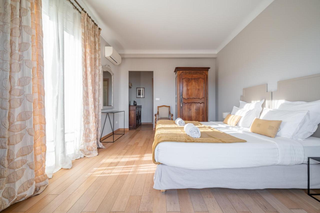 La Fabrique A Poupees - Chambres Et Appartements De Charme Au Coeur De Menton Eksteriør billede