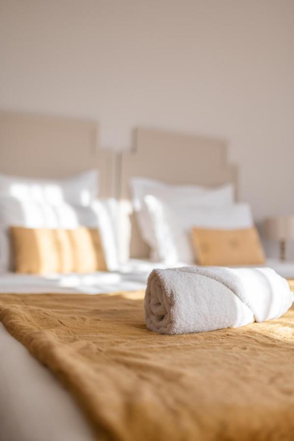La Fabrique A Poupees - Chambres Et Appartements De Charme Au Coeur De Menton Eksteriør billede