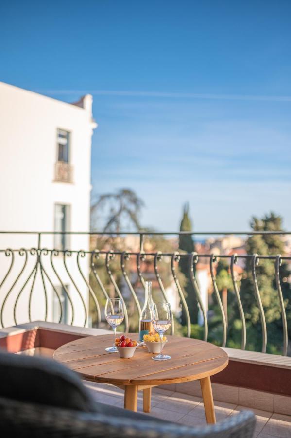 La Fabrique A Poupees - Chambres Et Appartements De Charme Au Coeur De Menton Eksteriør billede