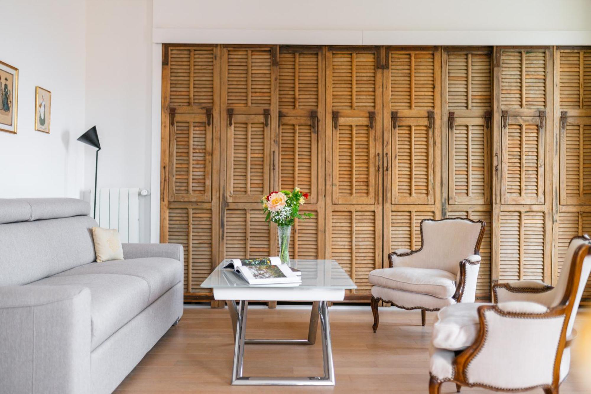 La Fabrique A Poupees - Chambres Et Appartements De Charme Au Coeur De Menton Eksteriør billede