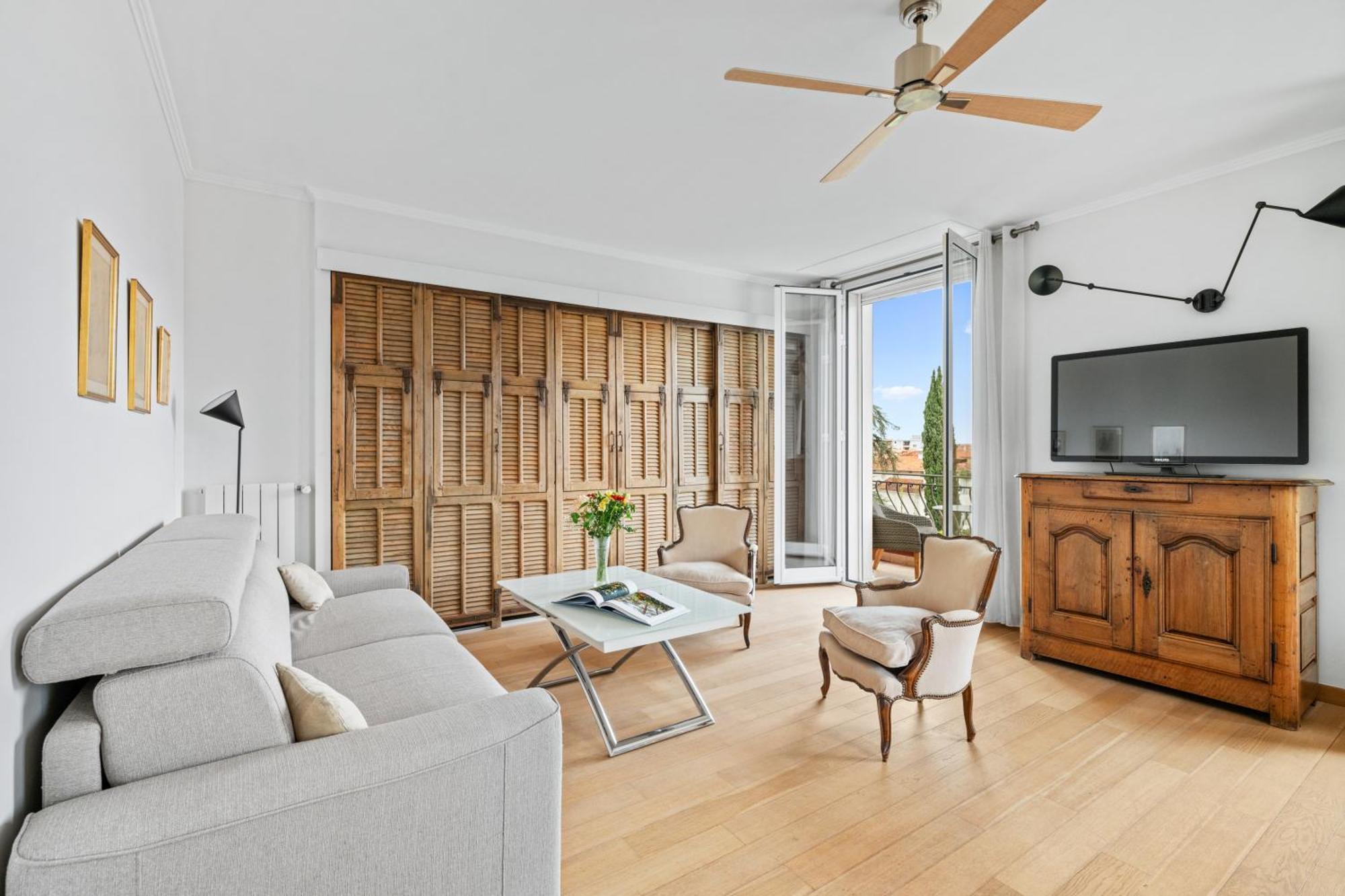 La Fabrique A Poupees - Chambres Et Appartements De Charme Au Coeur De Menton Eksteriør billede